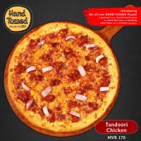 Tandoori Chicken Pizza, Pizza Hut Tandoori Chicken Pizza, Pizza Hut